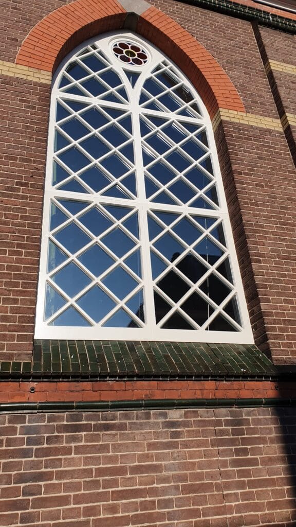 Glas in lood raam renovatie